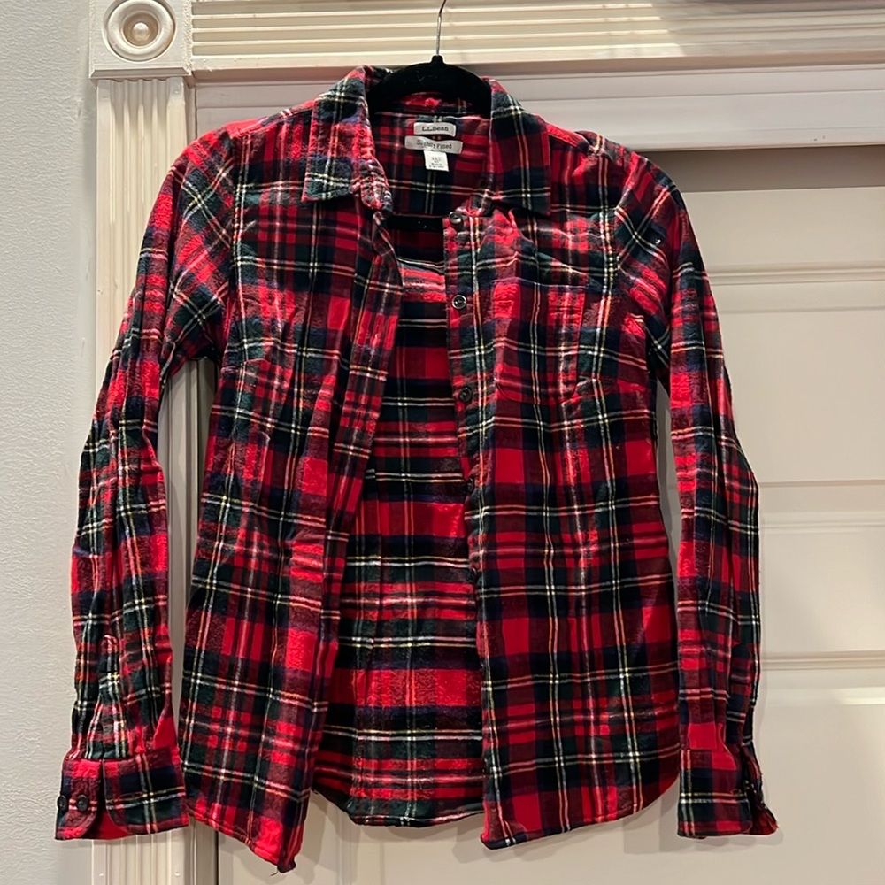 LL Bean Scottish Plaid Fitted Flannel